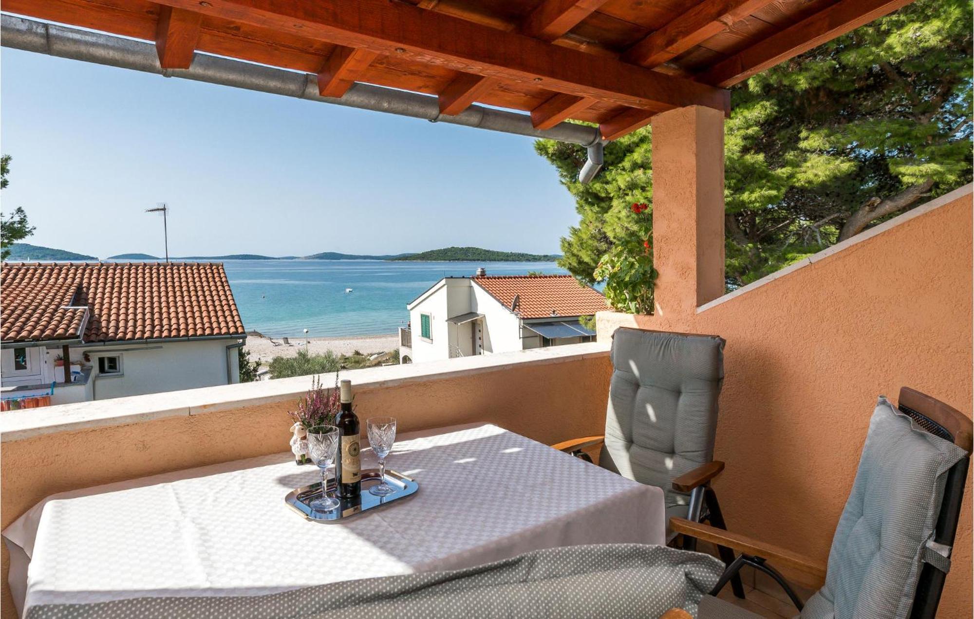 Awesome Apartment In Jadrija With Wifi Exterior foto